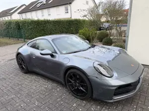 Porsche 992 Carrera top Zustand mit Werksgarantie