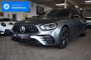 Mercedes-Benz E 300 T de AMG Multibeam 360 AHK HUD