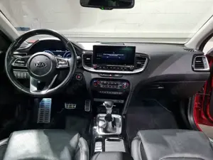 Kia Ceed SW / cee'd SW 1.6 PHEV*Platinum*LED*ACC*CAM* Bild 5