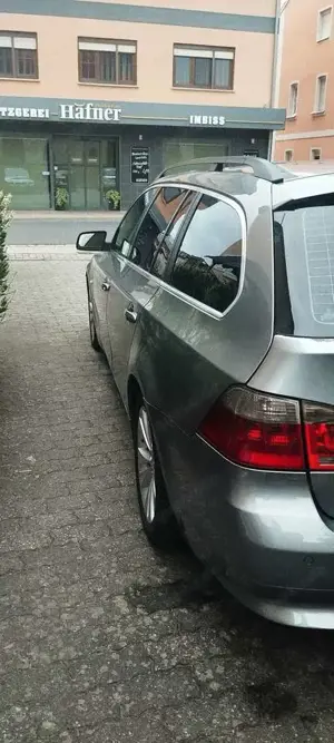 BMW 530 530d Touring Bild 3