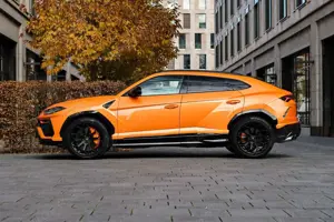 Lamborghini Urus | Capsule | Head-Up | 3D BO | Q-Citura Bild 2