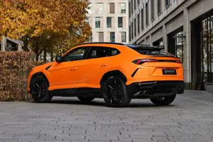 Lamborghini Urus | Capsule | Head-Up | 3D BO | Q-Citura Bild 3