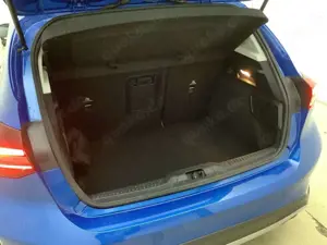 Ford Focus Active X Pano,LED,Navi,RFK,BT,ACC,WinPak,Leder,AHK Bild 4