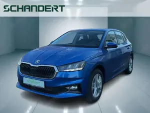 Skoda Fabia 1.0 TSI Selection LED Klimaautomatik Sitzhzg