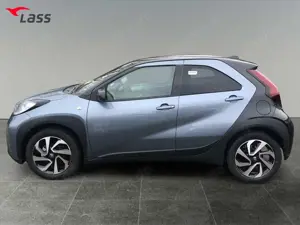 Toyota Aygo 1.0 Teamplayer ACC AUT Fernlichtass. Kam. Bild 3