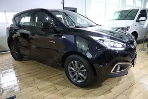 Hyundai iX35 blue Finale 2WD/Klima/AHK/PDC/Scheckheft