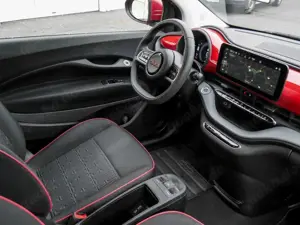 Fiat 500e 500 RED*Kamera*PDC*SHZ*CarPlay*Klimaautomatik* Bild 3