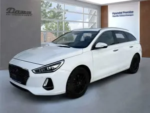 Hyundai i30 cw 1,4B Turbo Premium Navi