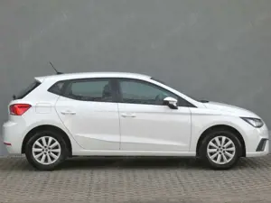 SEAT Ibiza 1.0 TSI Style/LED/Navi/SitzHZG/PDC v+h/LMF Bild 4