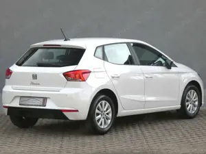 SEAT Ibiza 1.0 TSI Style/LED/Navi/SitzHZG/PDC v+h/LMF Bild 5