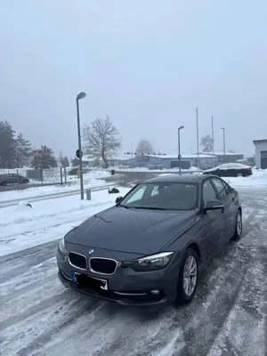 BMW 320 320d Efficient Dynamic Edition Aut. Advantage Bild 2