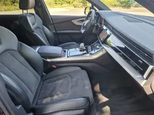 Audi SQ7 4.0 TDI quattro Bild 4