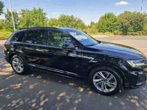 Audi SQ7 4.0 TDI quattro Bild 2