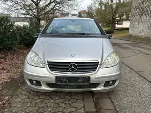 Mercedes-Benz A 170 Polar Star*1 HAND*WENIG KM*SHZ*TEMPOMAT*