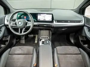 BMW 225 e xDrive Active Tour M Sportpaket AHK GSD 1VB DAB Bild 5