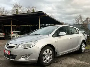 Opel Astra J Lim. 5-trg. Edition