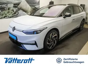 Volkswagen ID.7 Tourer Pro Panodach AHK