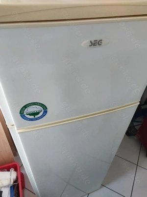 Kühlschrank + Mikrowelle zu verschenken