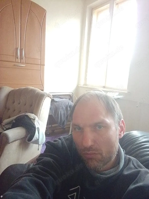 Ich42 suche sie single , ohne finanzielle Unterstützungen,aber mit lust auf gemeinsamen sex