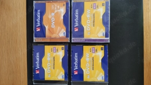 DVD-Rohlinge + USB-Sticks