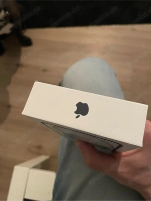 !NEU! iPhone 15 128gb versiegelt! ungeöffnet!  Bild 2