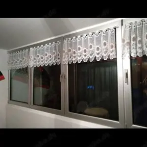 Handwerker für Fenster Ausbau gesucht 