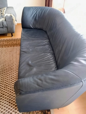 Dunkelblaue Leder Sofa Bild 2