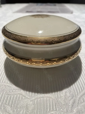 Bonboniere oder Konfektdose oder Deckeldose  oder Schmuckdose Limoges Porzellan