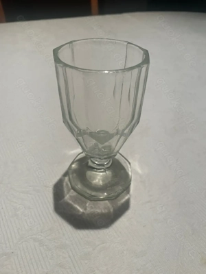 4 Kaffee-oder Grog- oder Weingläser 19. Jahrhundert