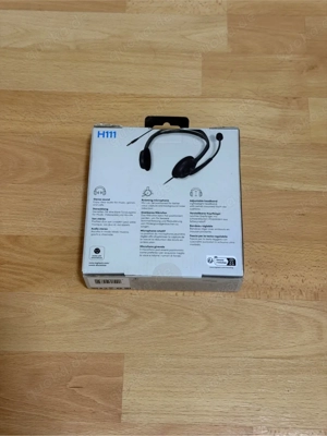Logitech H111 Headset   klarer Stereo-Sound & Mikro, kaum genutzt