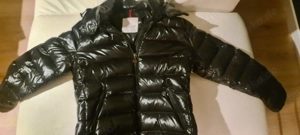 Moncler - Andro kurze Daunenjacke mit Kapuze