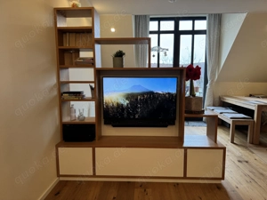 Raumtrenner   TV-Wand aus Eiche massiv   Schreiner Maßanfertigung   Wohnwand
