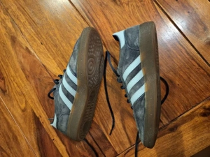 ADIDAS ORIGINALS Sneaker 'Handball Spezial' in Navy, Hellblau   Größe US 6,5   DE 39