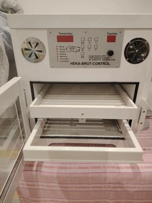 Inkubator, Brutmaschine, Papageienbrutgerät Kongo Fa. Heka