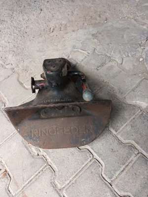 Anhängekupplung  Unimog U1000-1600  , MB-TRAC 7 . Bild 8