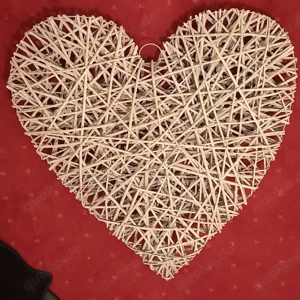 Deko Herz aus Korbgeflecht