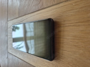 HUAWEI P30 128GB schwarz, 1. Hand, in sehr gutem Gebrauchtzustand, inkl. absolut neuem Hardcover! Bild 2