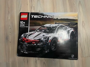 LEGO Technic Porsche 911 RSR (42096) - Neu