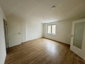 Moderne 1-Zimmer-Wohnung im sanierten Altbau Bild 5