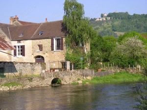 Ferienhaus am Fluss in Frankreich Bild 2