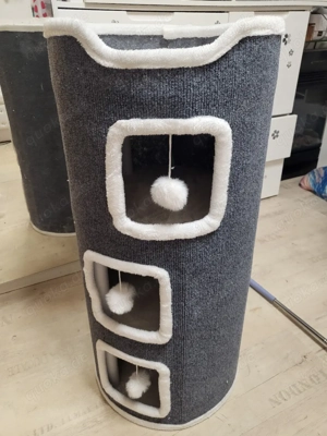 Neuer Kratzbaum originalen verpackte 