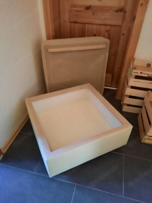 Sitzhocker mit Stauraum 60x60x42cm  Bild 3