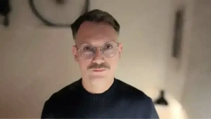 Neugieriger Kopf sucht Lieblingsmensch für echte Wege (gern auch auf zwei Rädern)