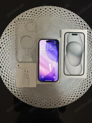 Apple iPhone 15 128GB Schwarz sehr guter zustand mit Originalverpackung und Zubehör 