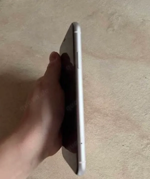 iPhone 11 128 GB weiß Bild 3