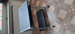 Computertisch schwarz mit silbernem Gestell