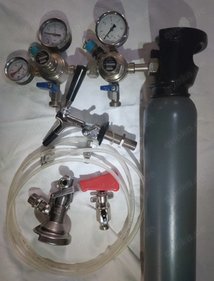 Mobile, komplette gebrauchte Zapfanlage für Bier mit CO2- Flasche 2,7l, Zapfkopf, Kompensatorzapfhah