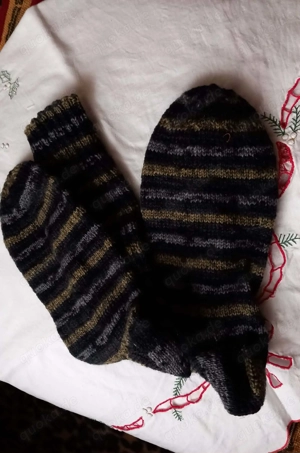 Stricksocken, Socken, Wollsocken, Handarbeit, Grösse 44.-46, diverse Farben !