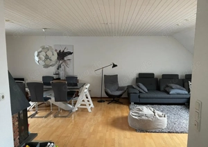 Charmante 3-ZKB 104 qm Dachgeschosswohnung in Alsbach-Hähnlein