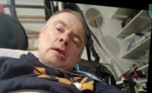 Mit einem Spastiker erotikfilm sehen 